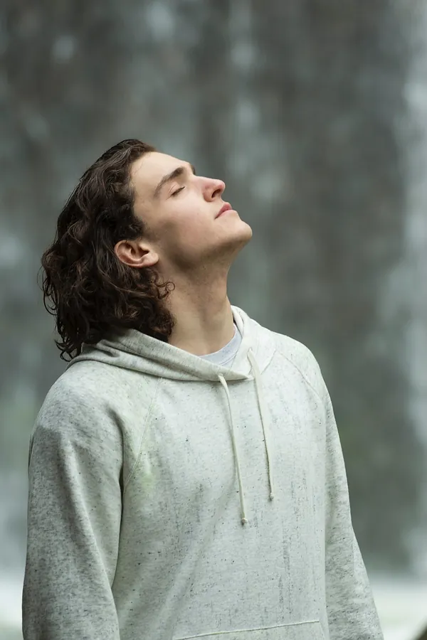 Açık Gri Kapüşonlu Sweatshirt